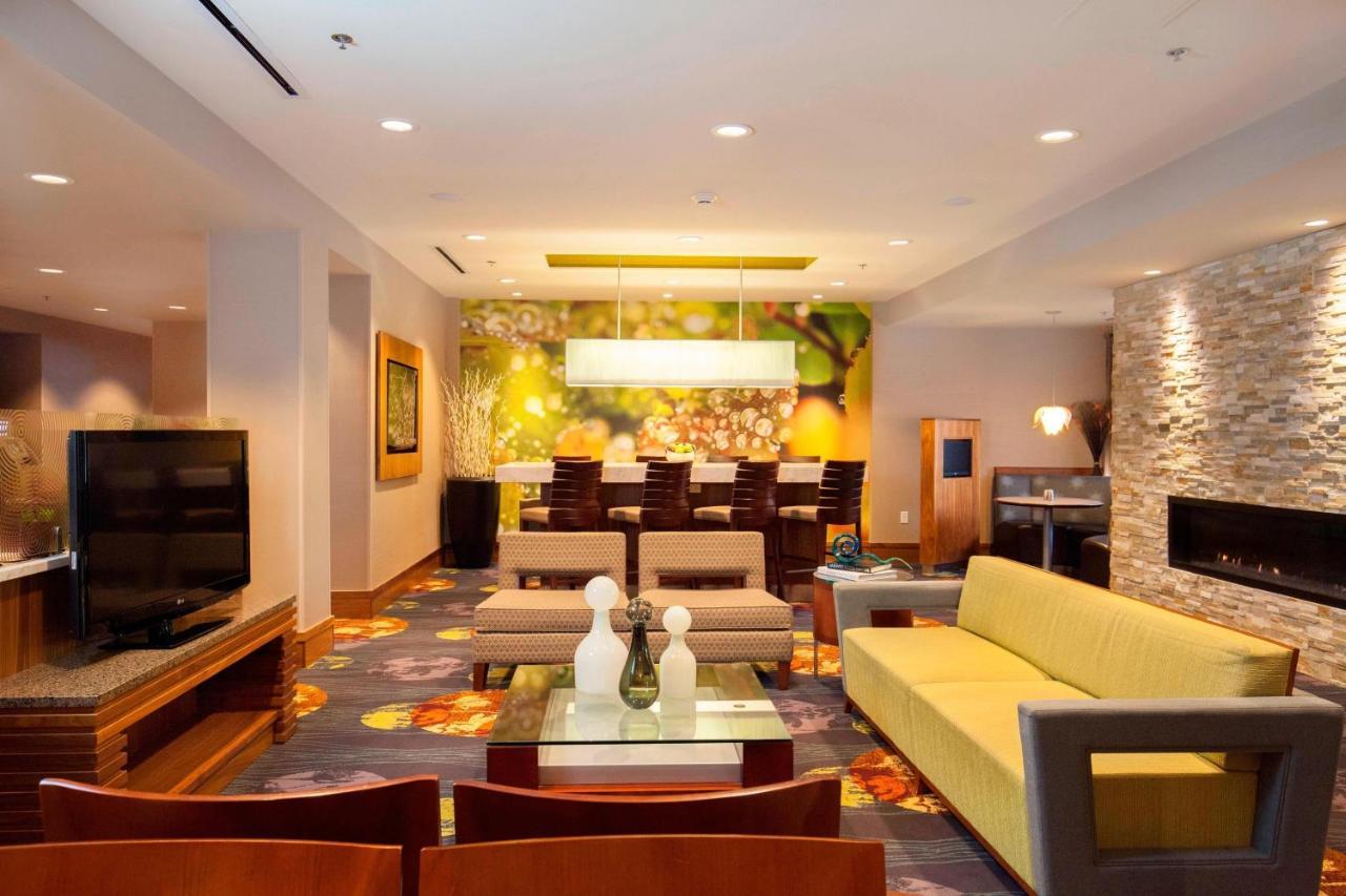 Courtyard By Marriott Ithaca Airport/University Extérieur photo