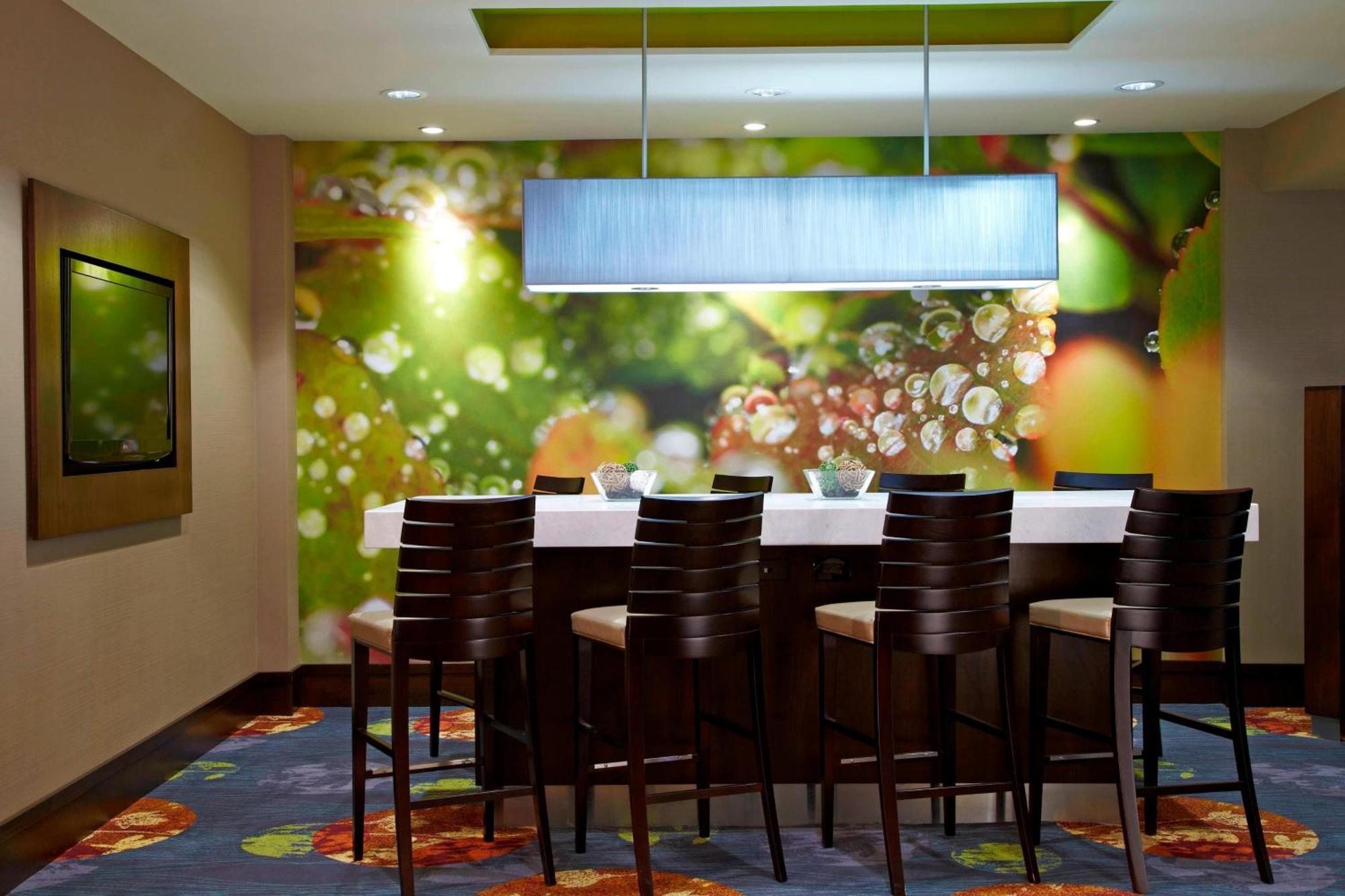 Courtyard By Marriott Ithaca Airport/University Extérieur photo